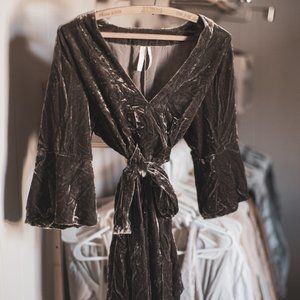 Crushed Grey Velvet Tie Tunic Shirt With 3/4 Bell Sleeves